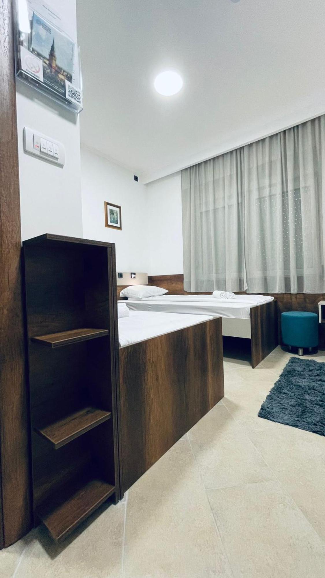Kollar D Guest House - Prenociste Rooms Subotica Luaran gambar